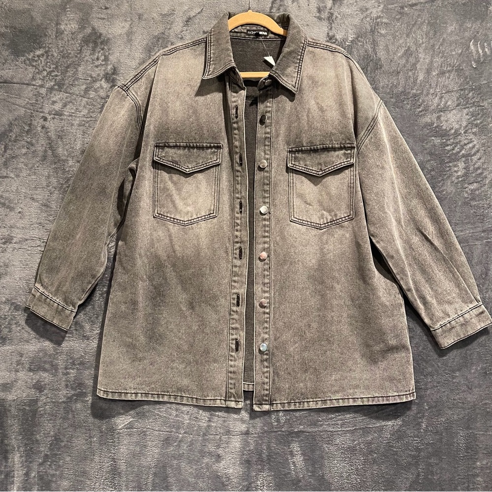 Fashion Nova Gray Distressed Denim Jean Jacket Men’s XL Streetwear Cotton Blend